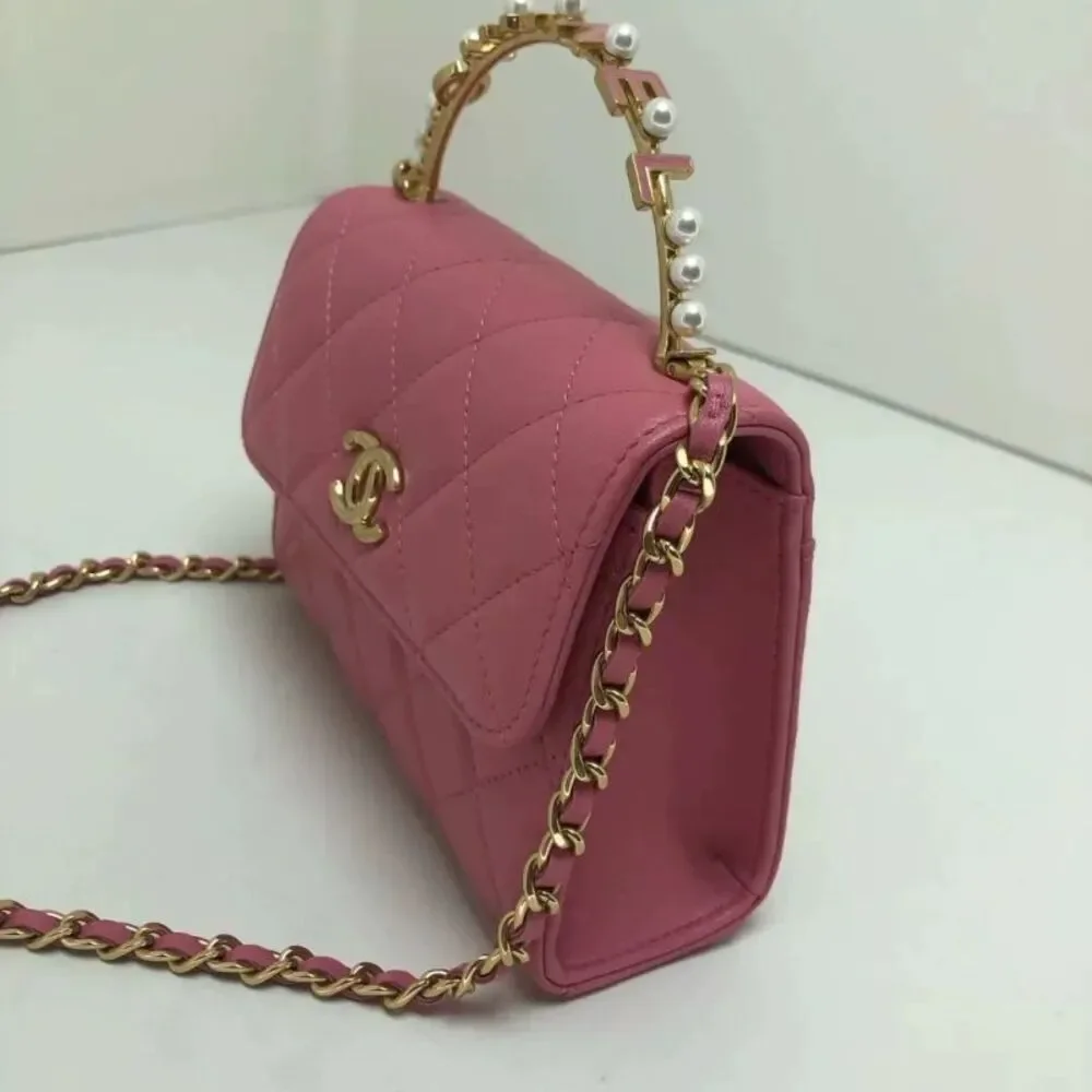CHANEL brand color